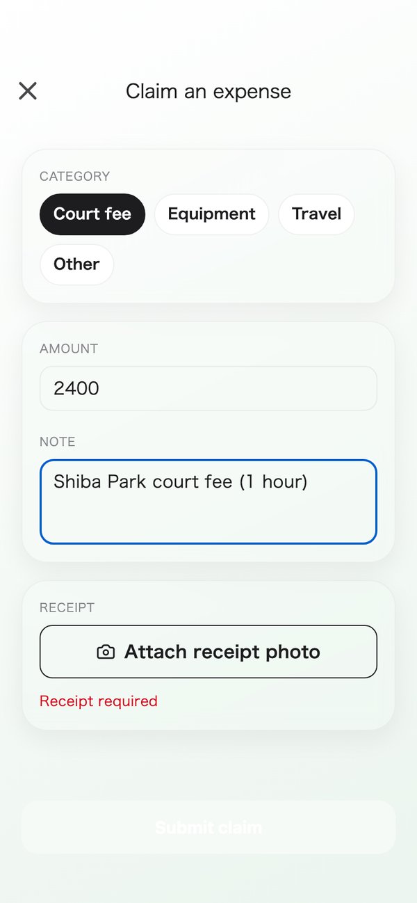 The expense claim screen, with fields for amount, note and a receipt photo.
